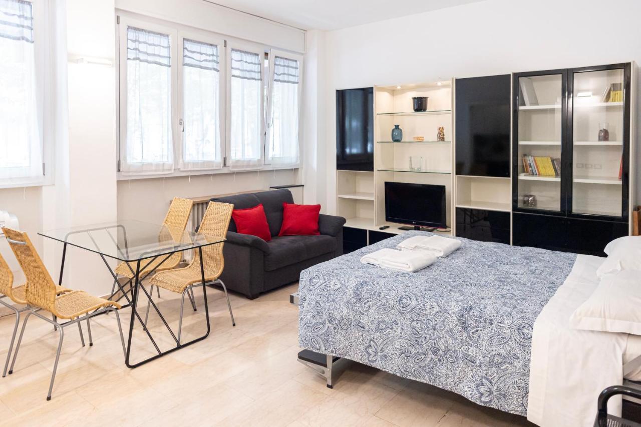 شقة Accogliente Loft In Zona Monumentale/Cenisio ميلان المظهر الخارجي الصورة